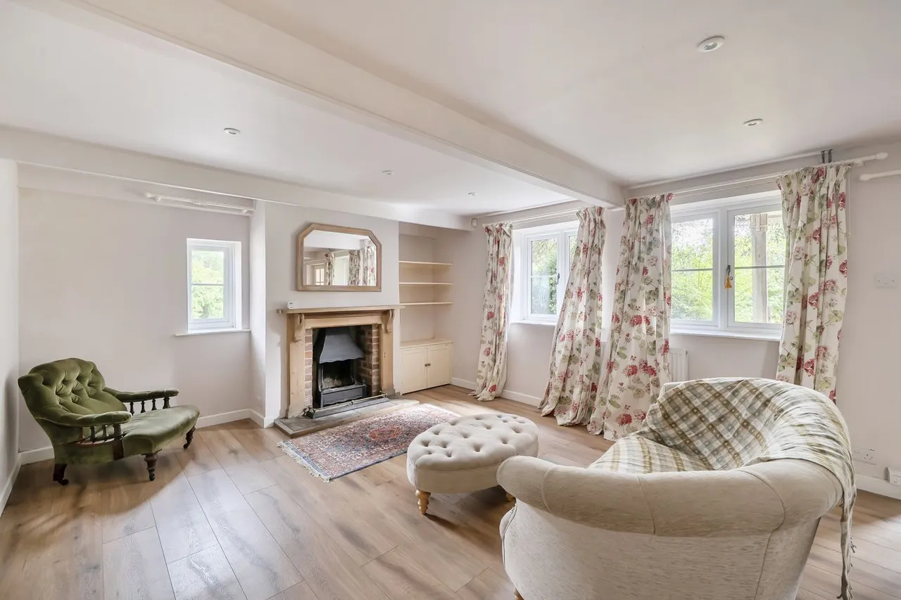 Temple, Corsley, BA12, photo 11