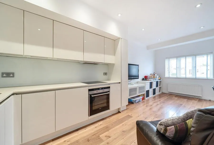 Hamilton Avenue, Romford, RM1, photo 15
