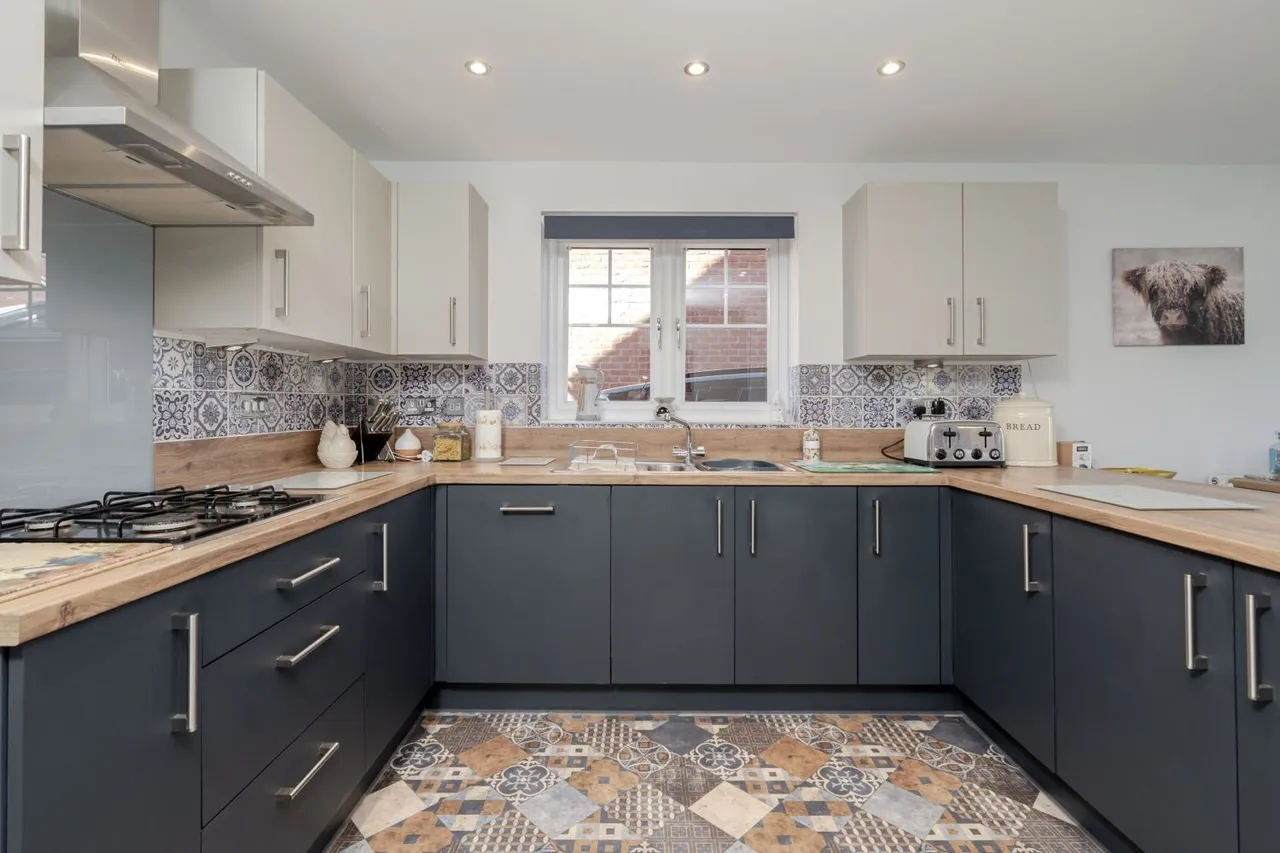 Field Drive, Wyberton, PE21, photo 6