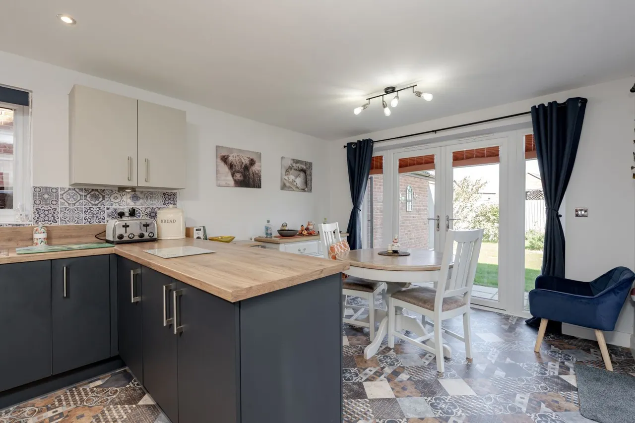 Field Drive, Wyberton, PE21, photo 7