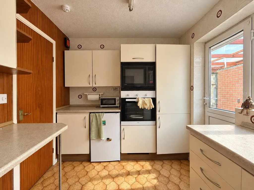 Springhill Road, Burntwood, WS7, photo 3