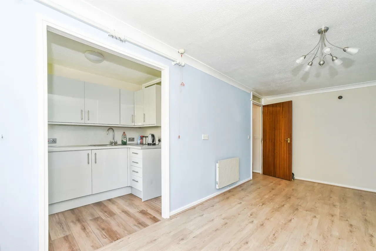 Charter Road, Chippenham, photo 4