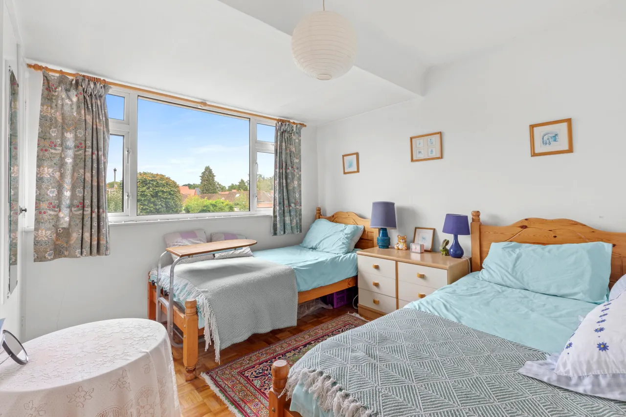 Cotmore Gardens, Thame, OX9, photo 6