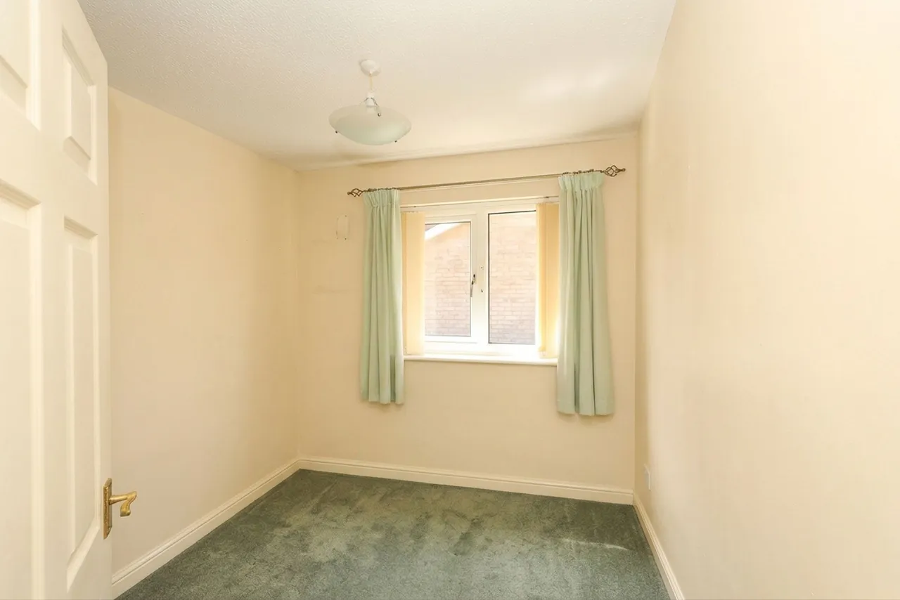 Hayes Drive, Halfway, S20, photo 15
