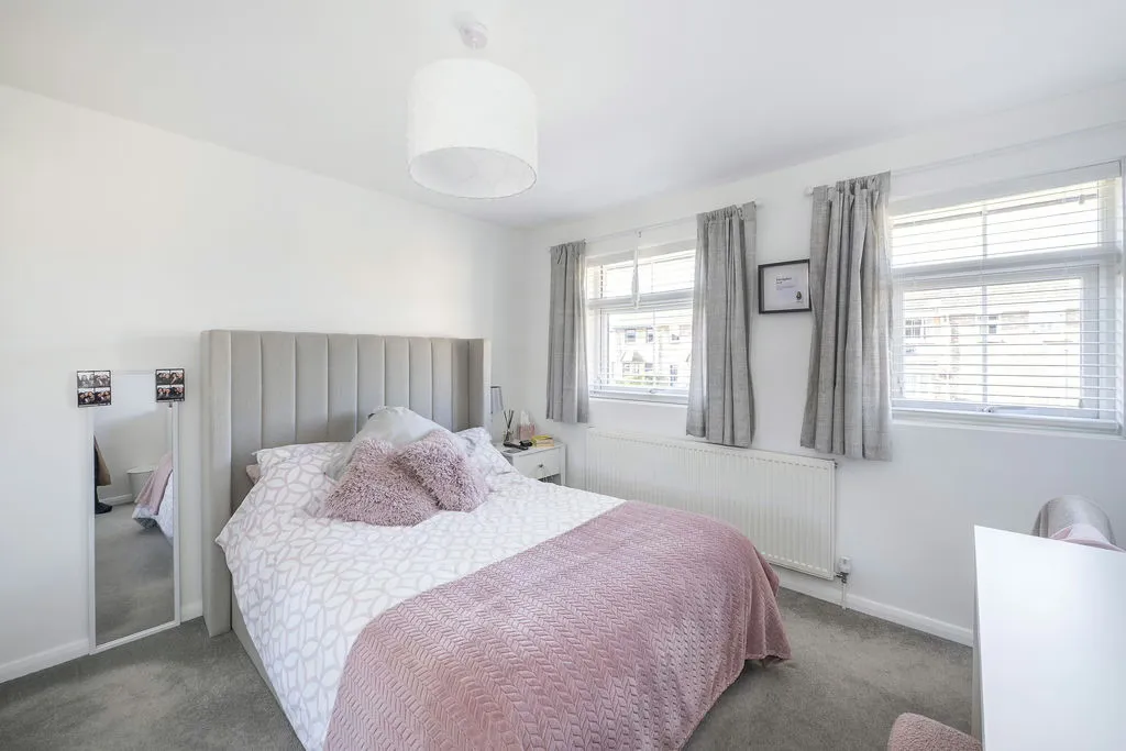 Lakeside, Tring, Hertfordshire, HP23 5HN, photo 7