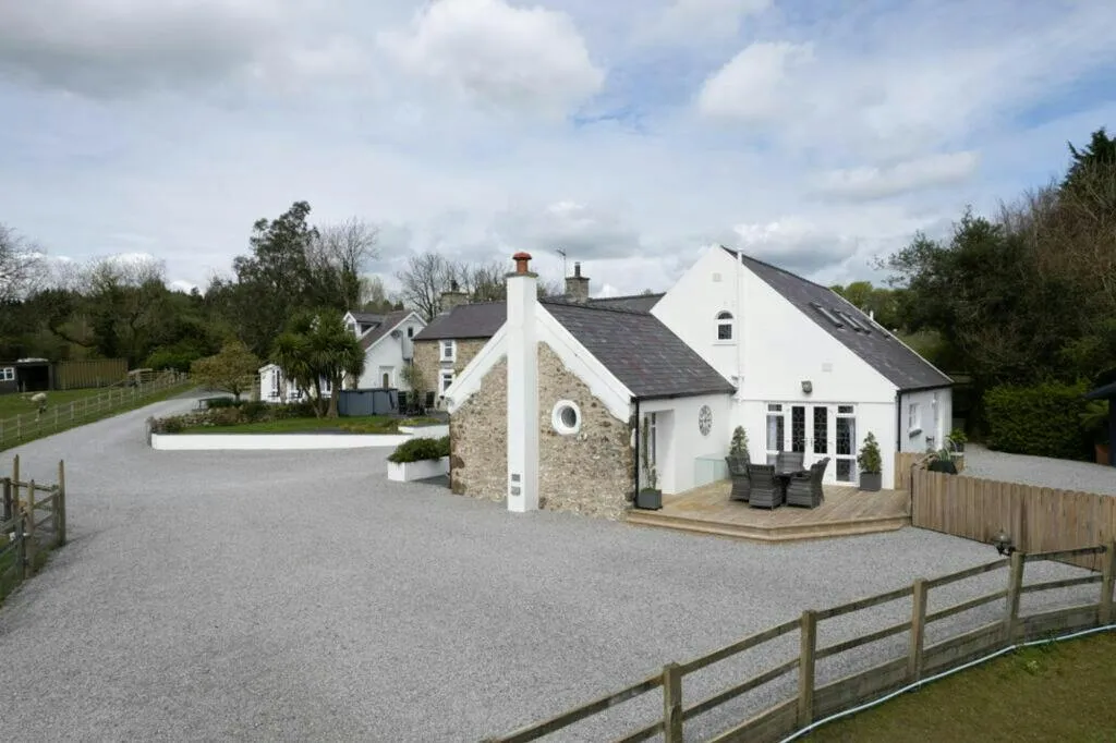Amroth Road, Llanteg, SA67, photo 24