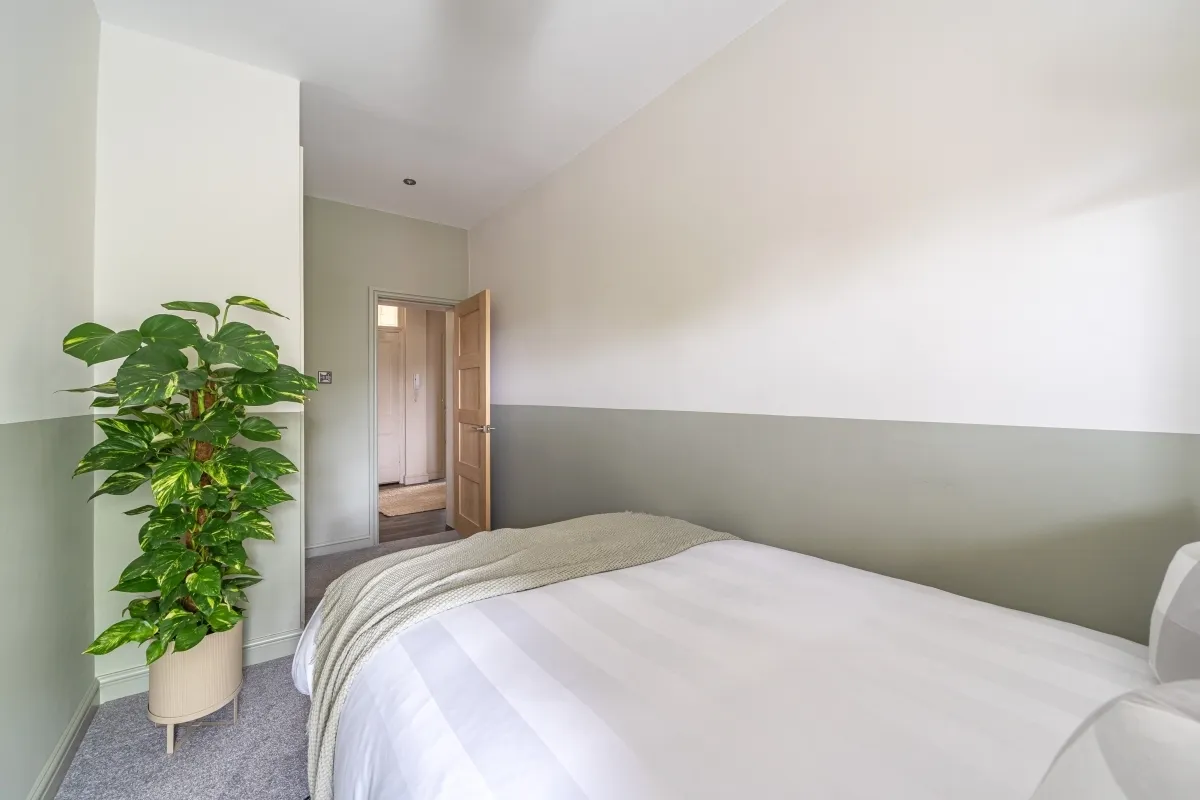 Overton Park Road Cheltenham GL50, photo 7