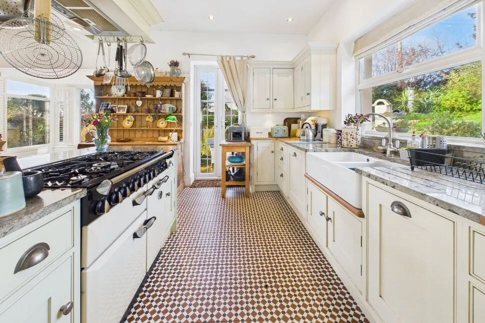 Clevedon Road, Tickenham, BS21, photo 5