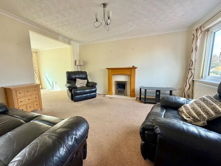 Jasmine Walk, Evesham, Worcestershire, WR11, photo 4