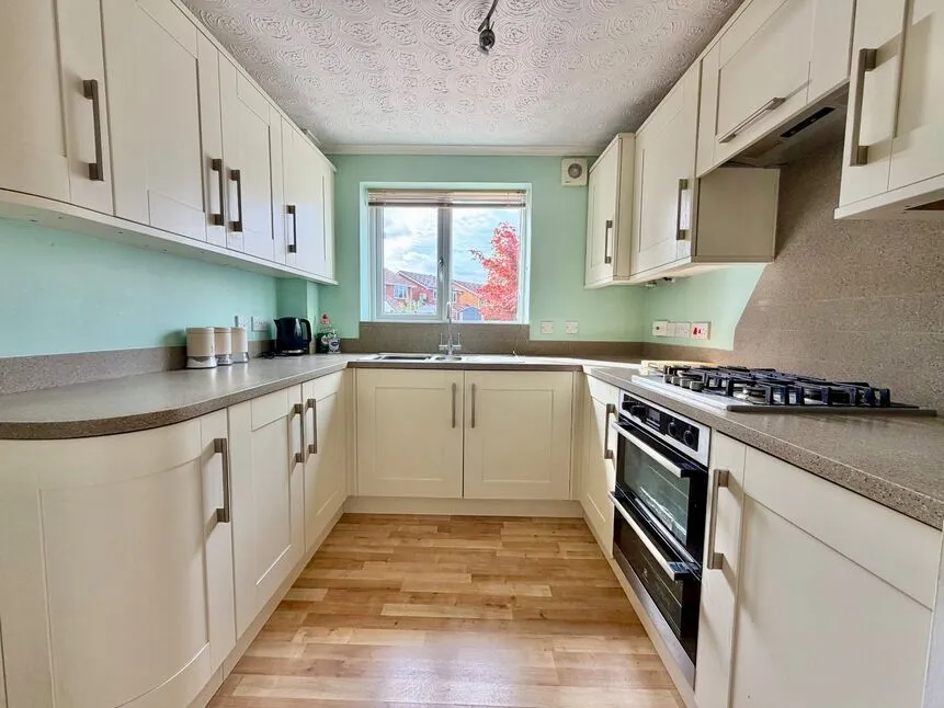 Jasmine Walk, Evesham, Worcestershire, WR11, photo 3