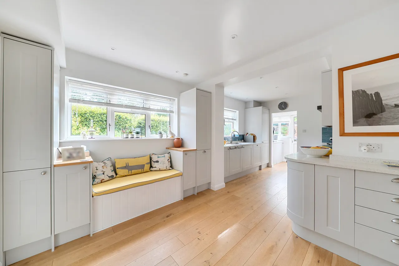 Brookside Close, Runcton, PO20, photo 5