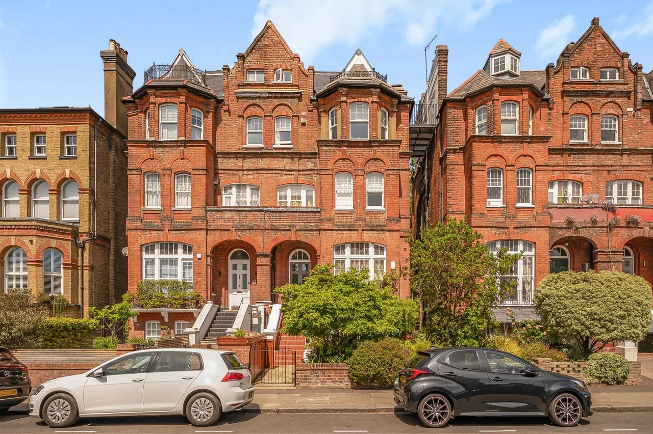 Belsize Lane, Belsize Park, NW3, photo 6