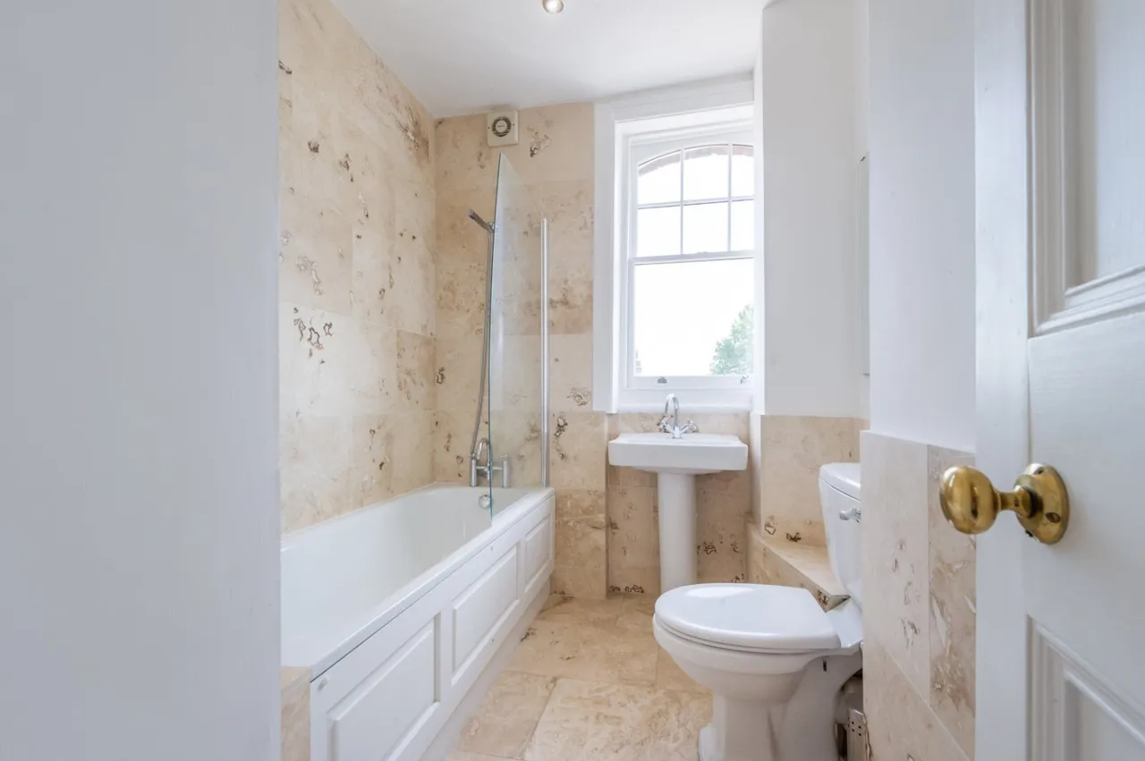 Belsize Lane, Belsize Park, NW3, photo 13