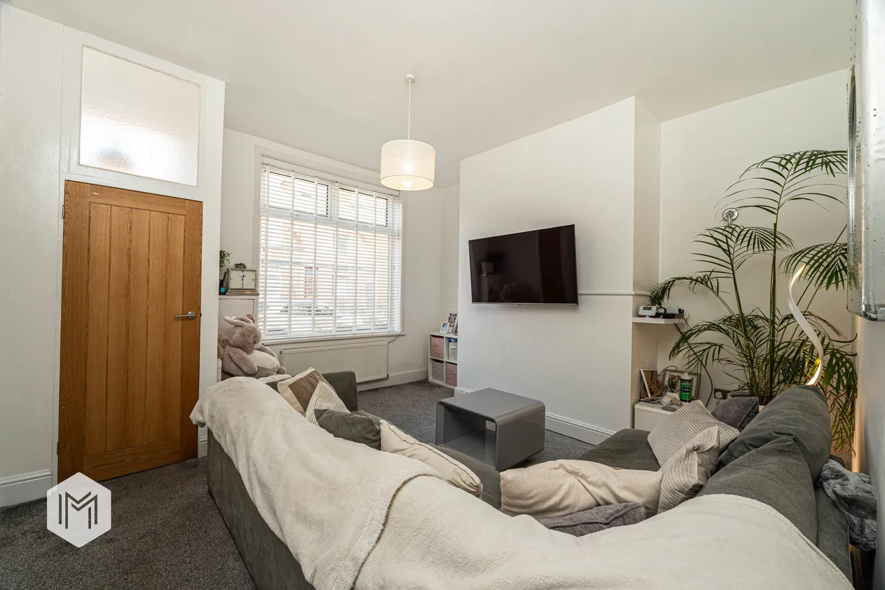 Cornall Street, Bury, BL8 1RZ, photo 7