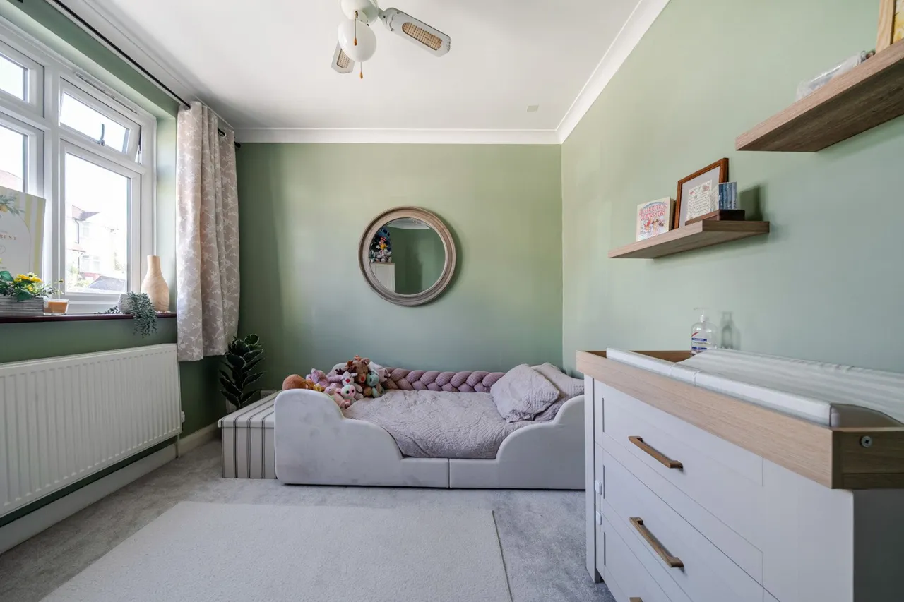Eversley Avenue, DA7, photo 21
