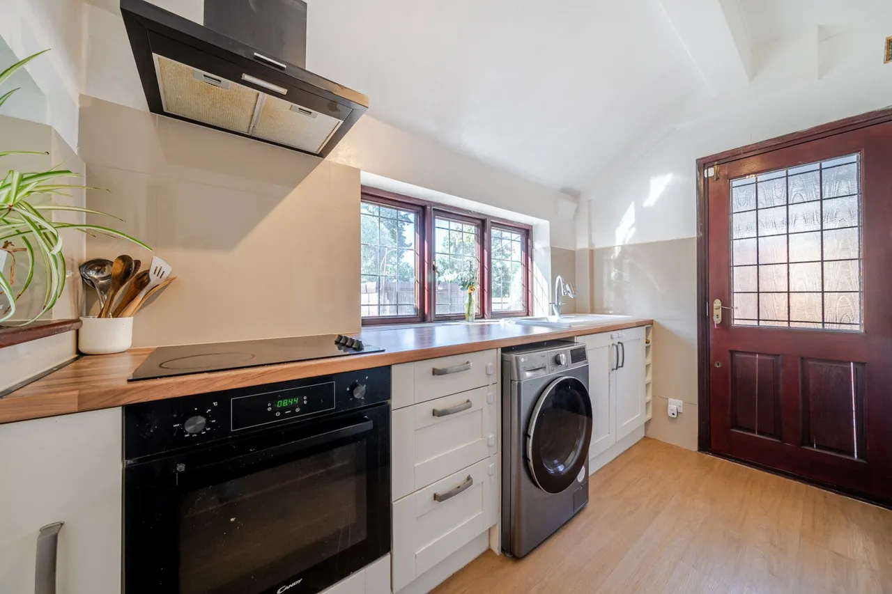 Eversley Avenue, DA7, photo 16