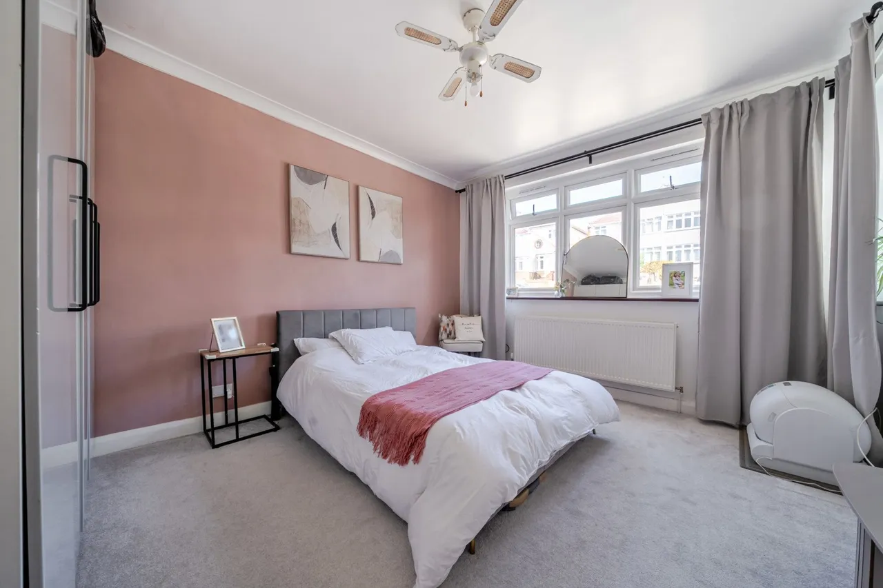 Eversley Avenue, DA7, photo 2