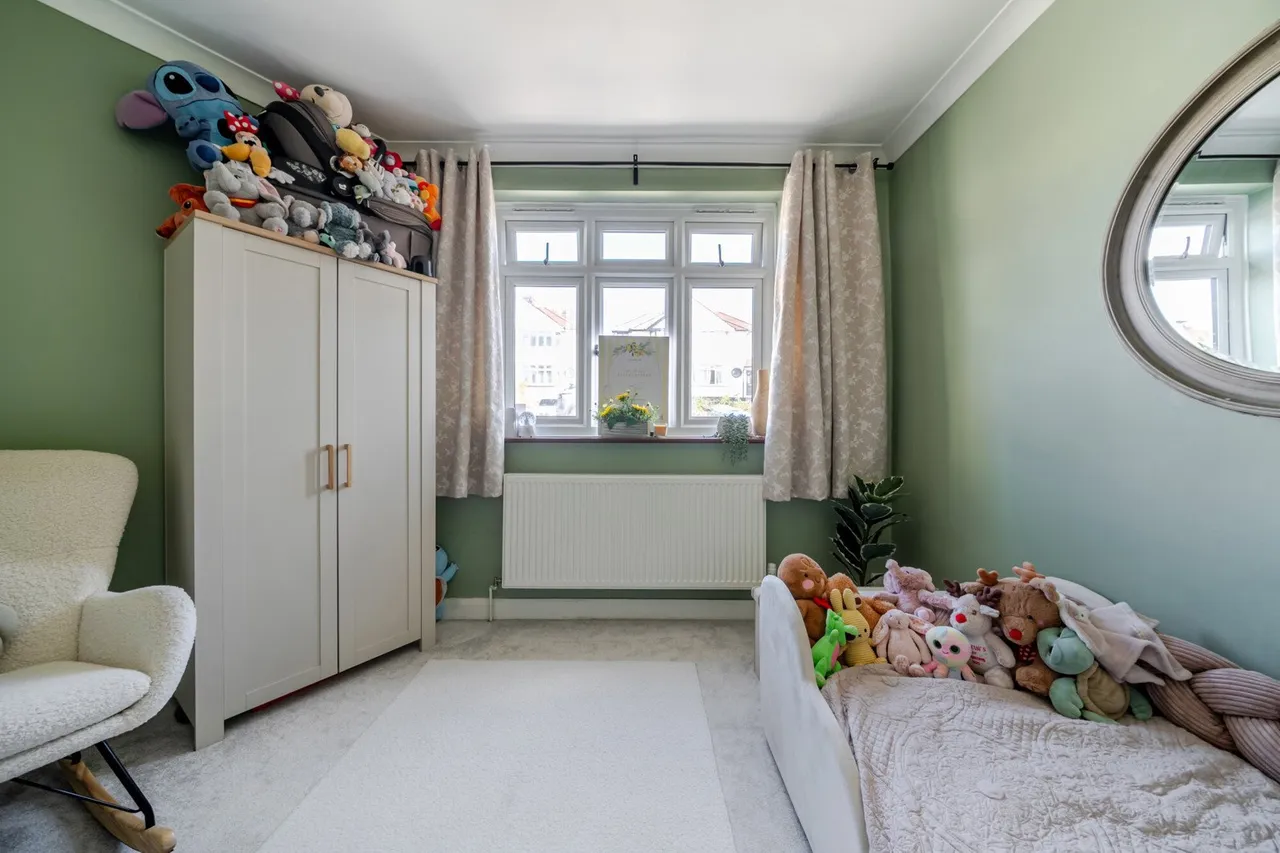 Eversley Avenue, DA7, photo 22