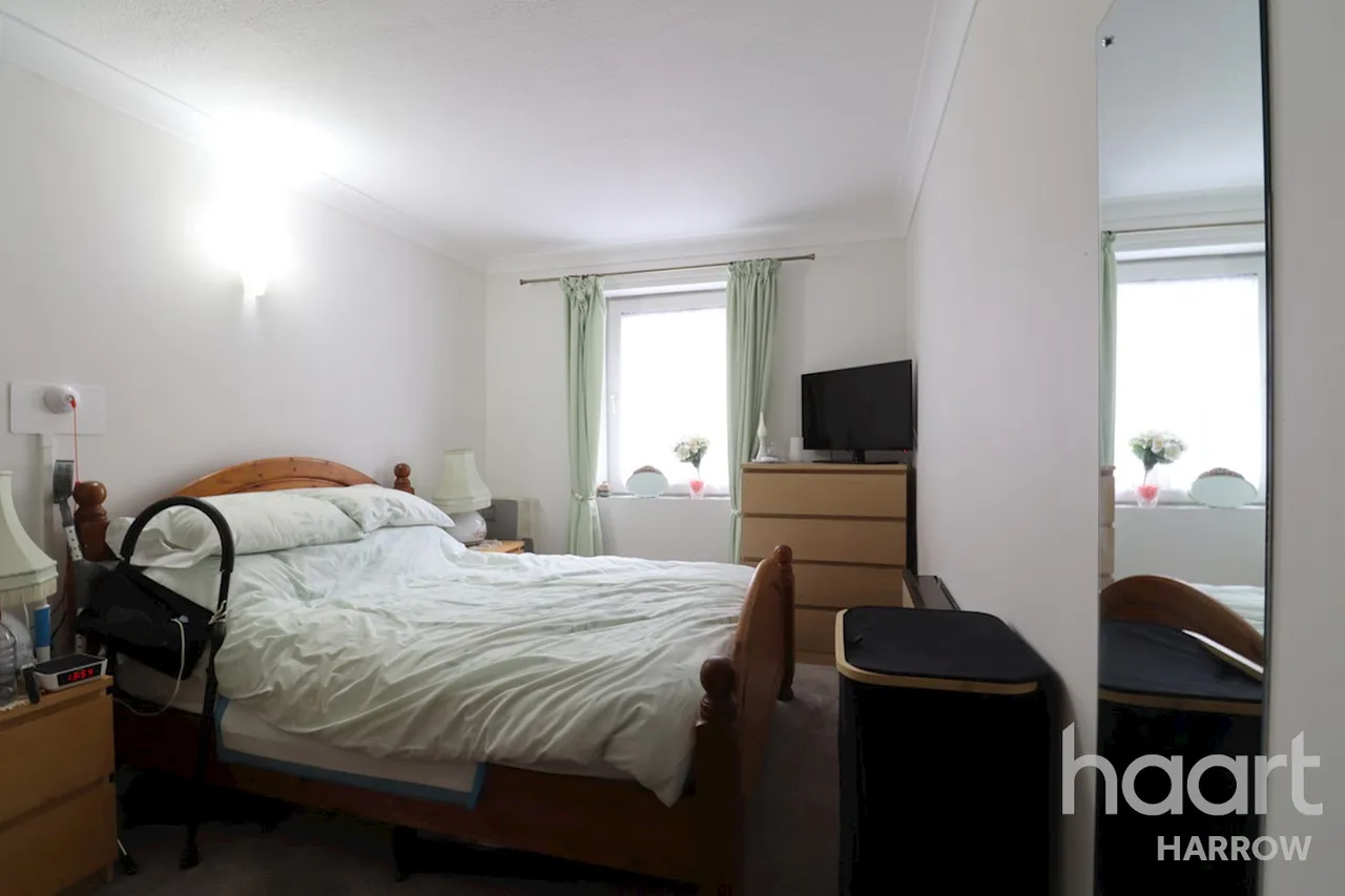 Oakdene Close, Pinner, HA5, photo 7