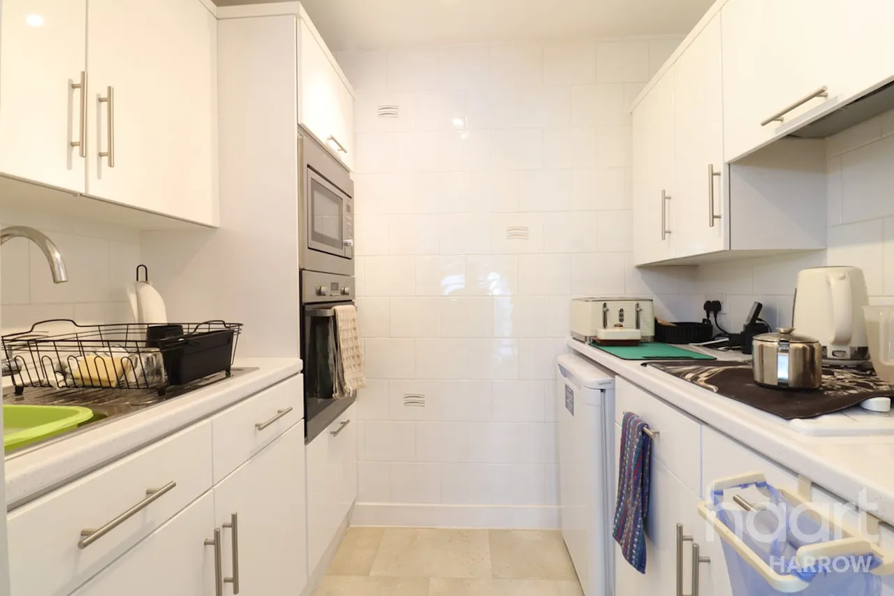 Oakdene Close, Pinner, HA5, photo 4