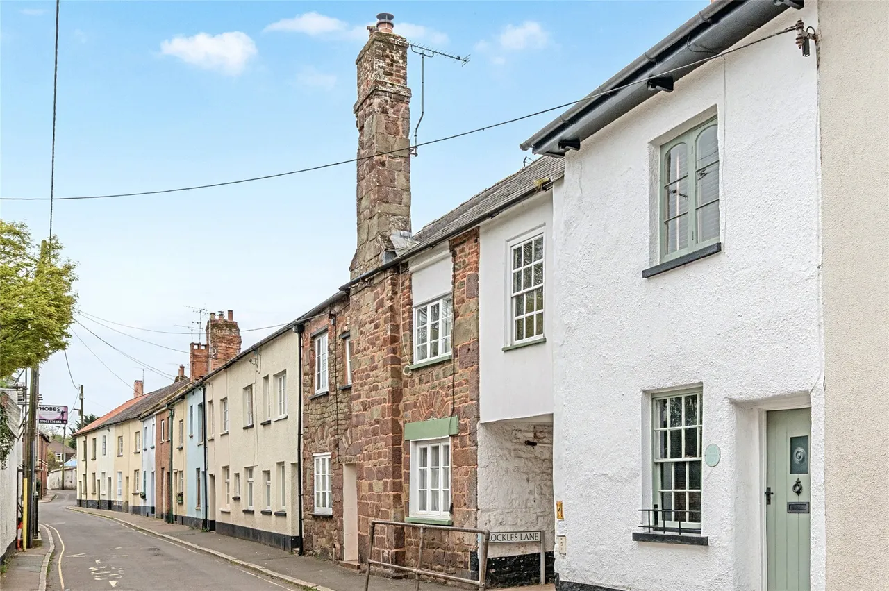 2 bed property for sale — Cockles Lane, Crediton, Devon, EX17