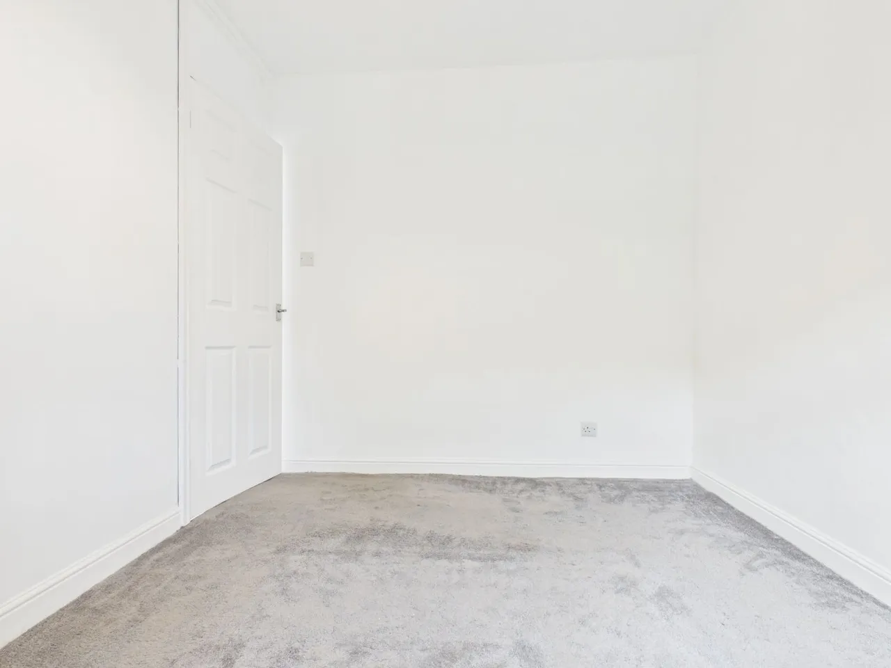 Stonecliffe Avenue, Stalybridge, SK15, photo 11