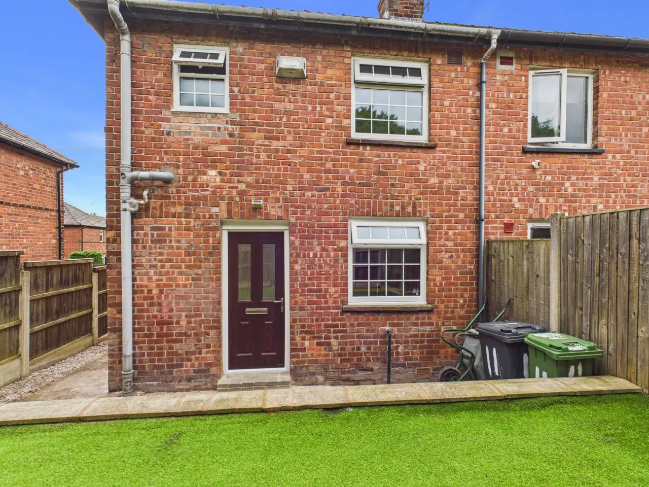 Stonecliffe Avenue, Stalybridge, SK15, photo 14