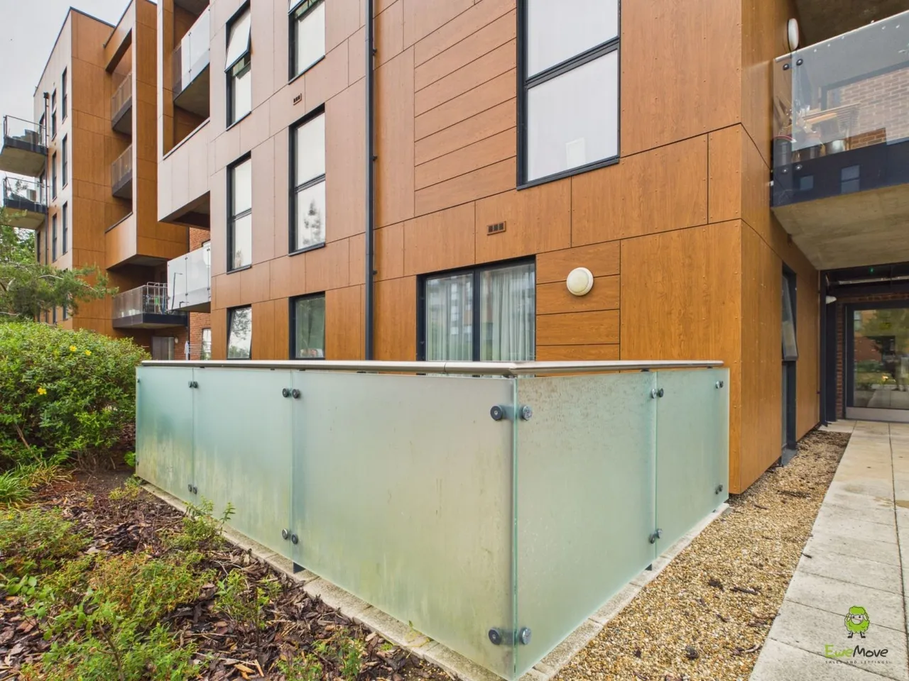 2 bed flat for sale, Beadle Place, Erith, DA8