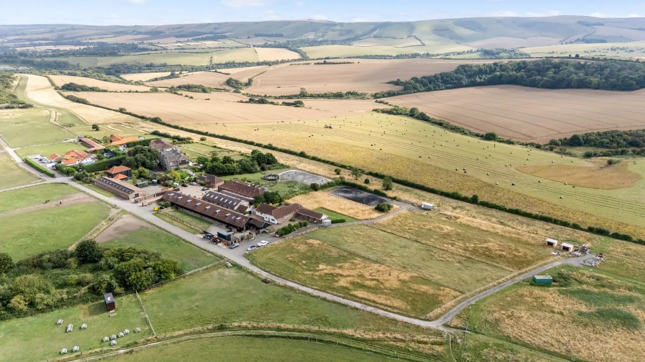 The Old Racecourse, Lewes, BN7, photo 11