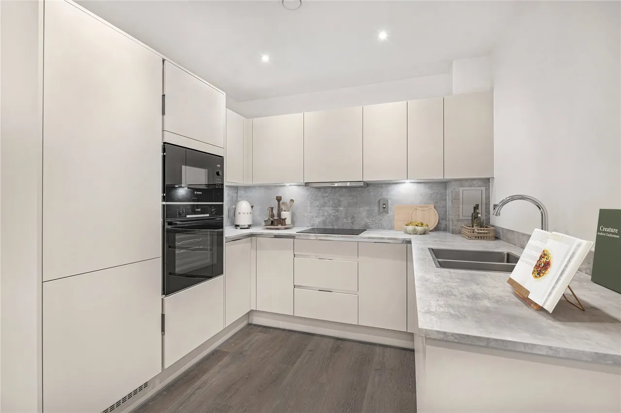 Bridlington Road, Watford, WD19, photo 4