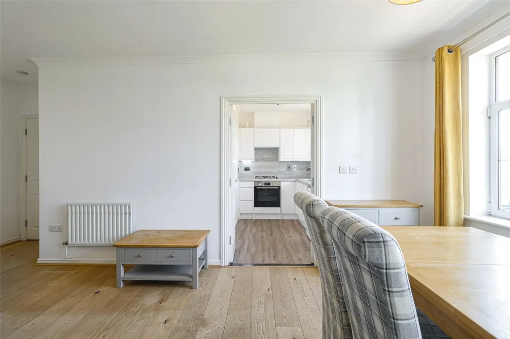 Cornwallis Road, Woolwich, SE18, photo 12
