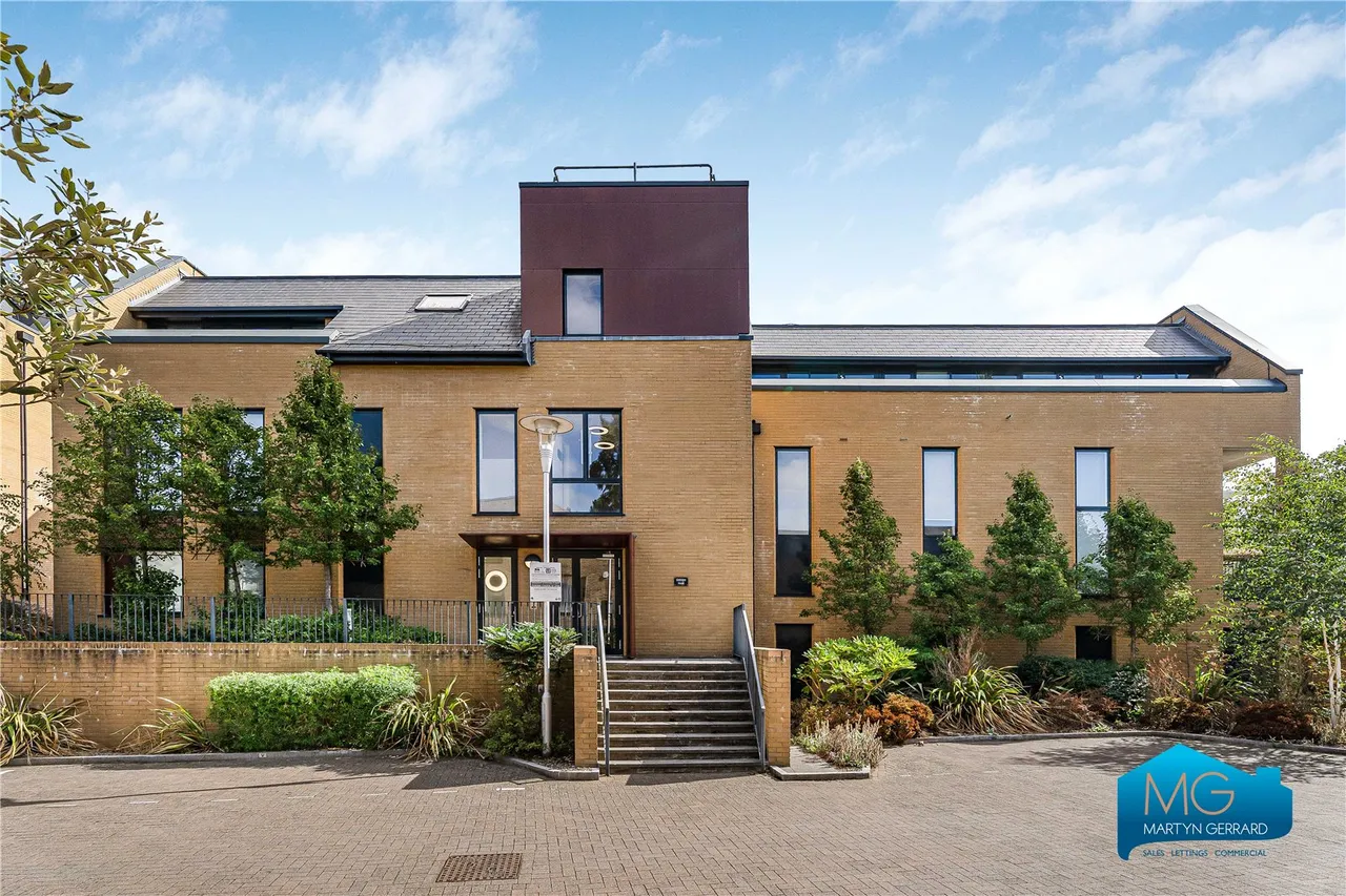 Quayle Crescent, Whetstone, N20, photo 10