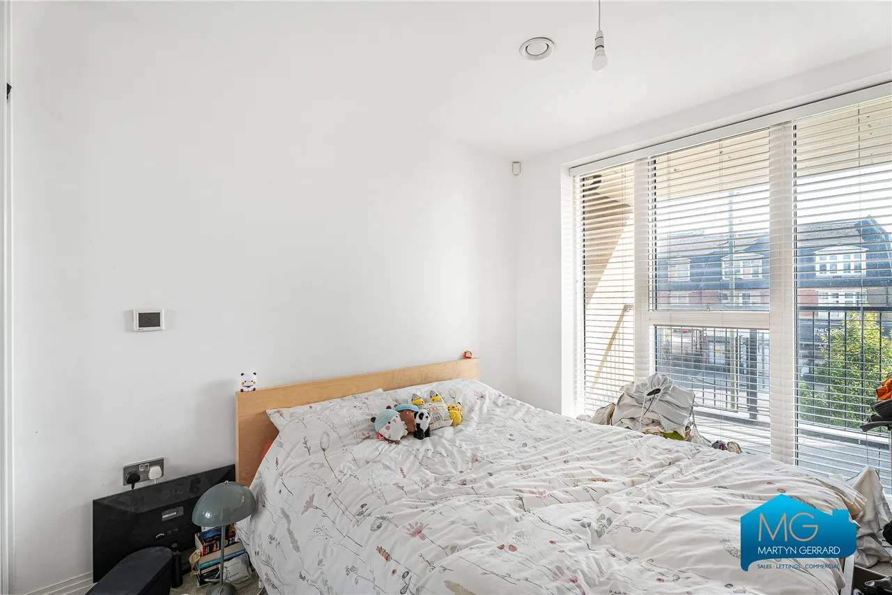 Quayle Crescent, Whetstone, N20, photo 5