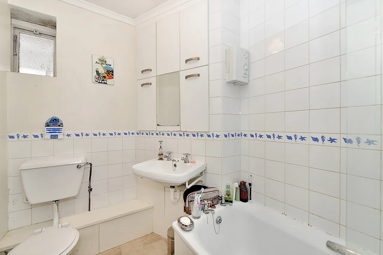 Ebury Bridge Road, Pimlico, SW1W, photo 6