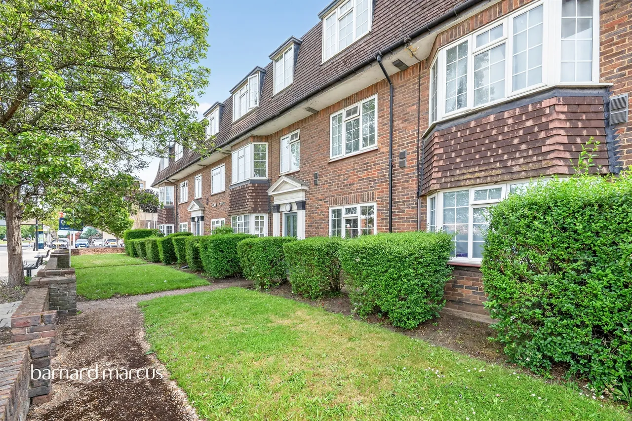 Kingston Road, Surbiton, photo 8