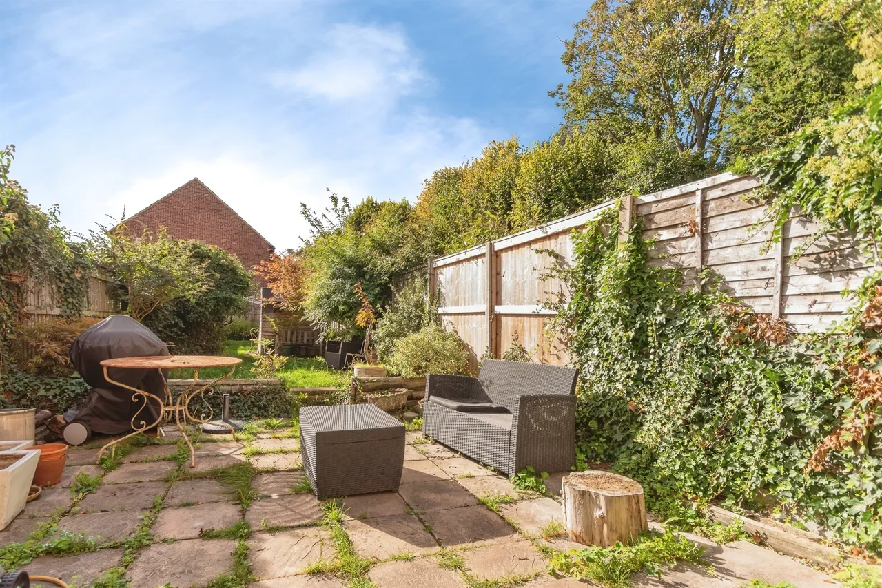 Wessington Avenue, Calne, SN11, photo 17
