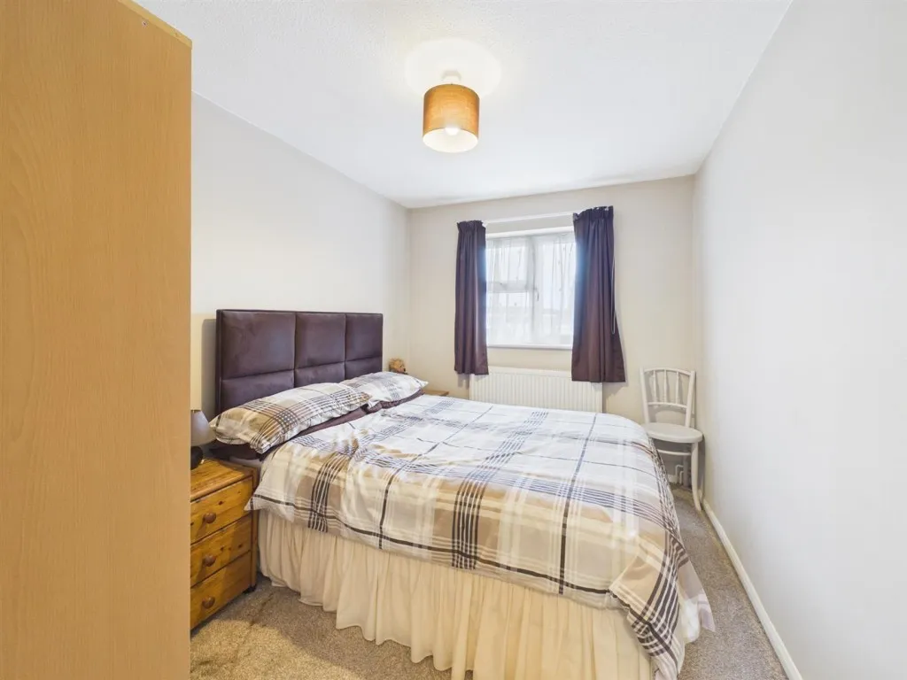 Damon Close, Peacehaven, BN10, photo 11