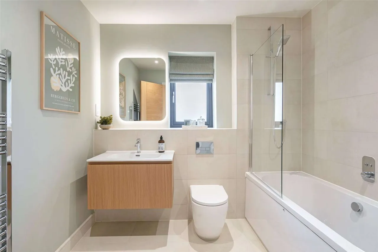 The Residences @ Eastwood Park, Falfield, GL12, photo 15