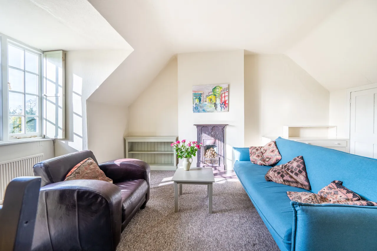 Flat 3, 128 Chatsworth Road, London, photo 8