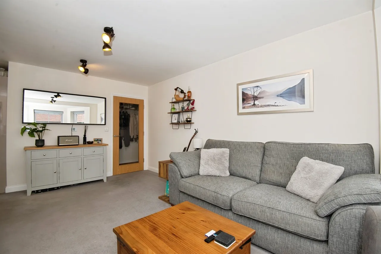 Goodearl Place, Princes Risborough, photo 8
