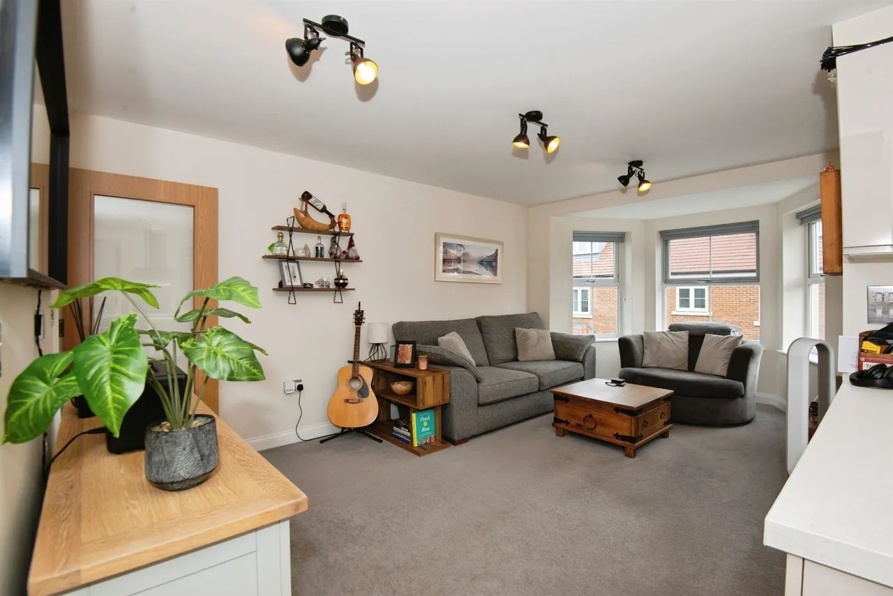 Goodearl Place, Princes Risborough, photo 2