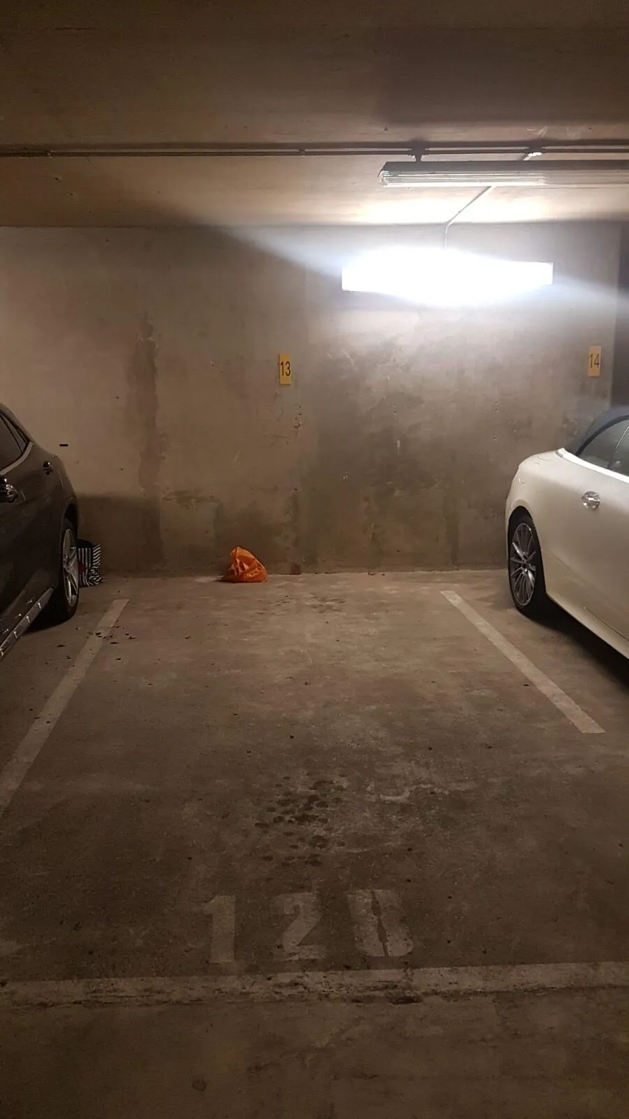 Bay 1 Parking Space, Basement, London, photo 2