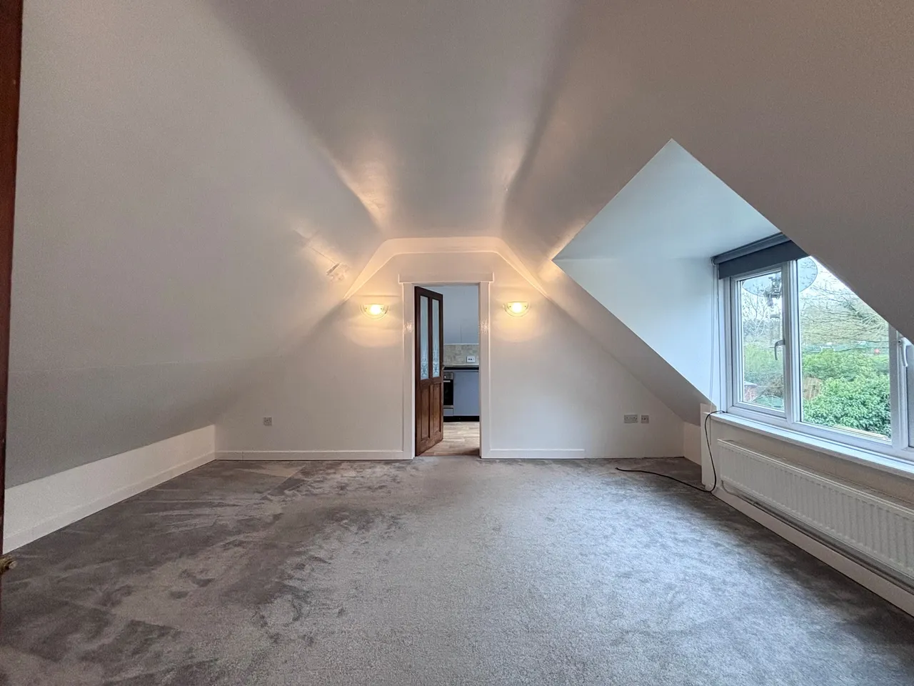 Bakers Court, Waddesdon, photo 2