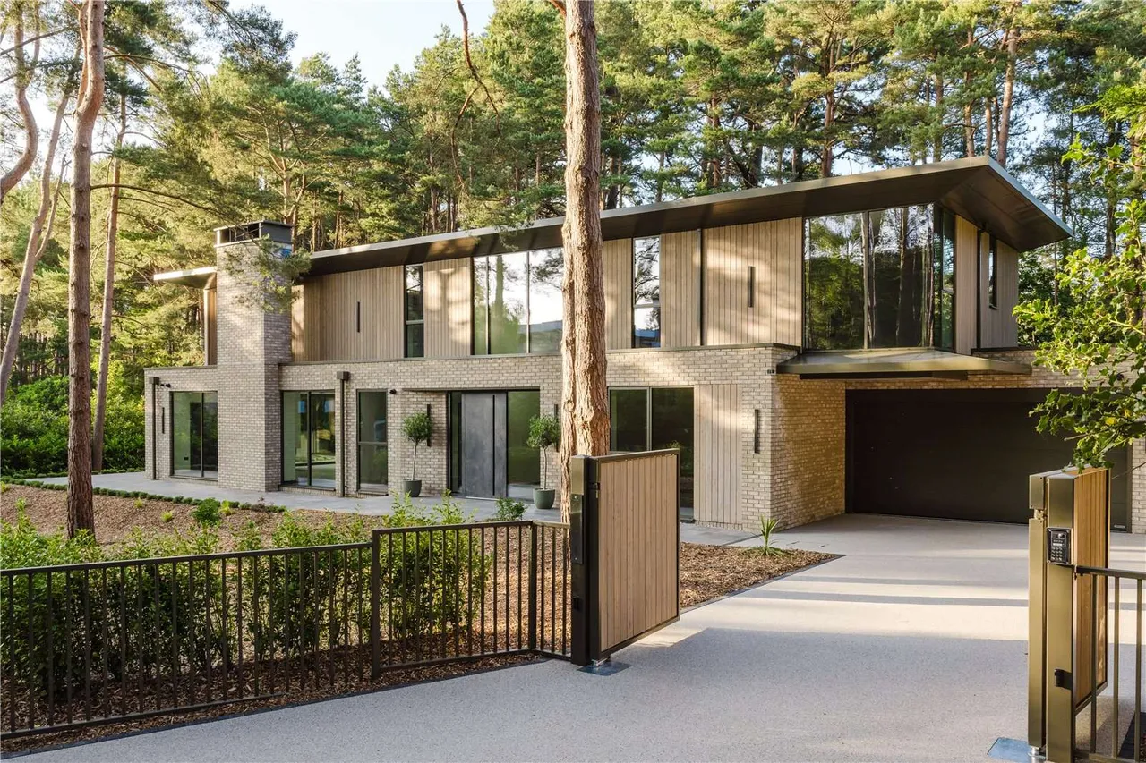 The Drive, Brudenell Avenue, Poole, BH13 7NW, photo 4