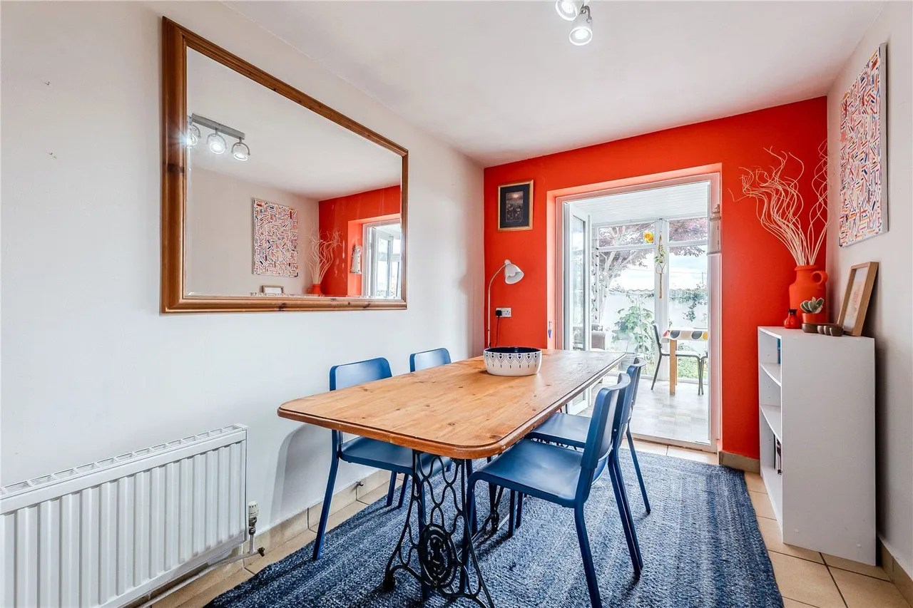 Woodlea Mount, Yeadon, LS19, photo 13