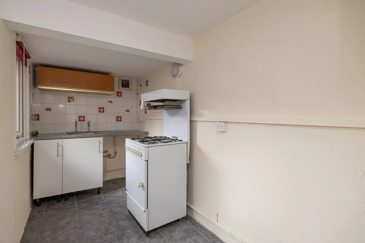 Glamis Road, Town Moor, DN2, photo 12