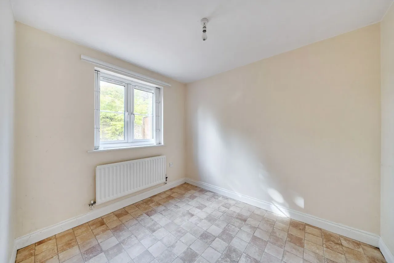 St Andrews Mews, Wells, BA5, photo 5
