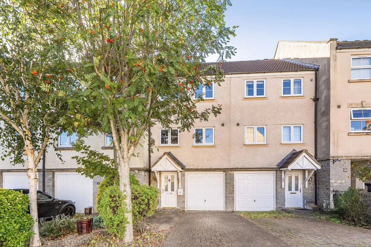 St Andrews Mews, Wells, BA5, photo 18