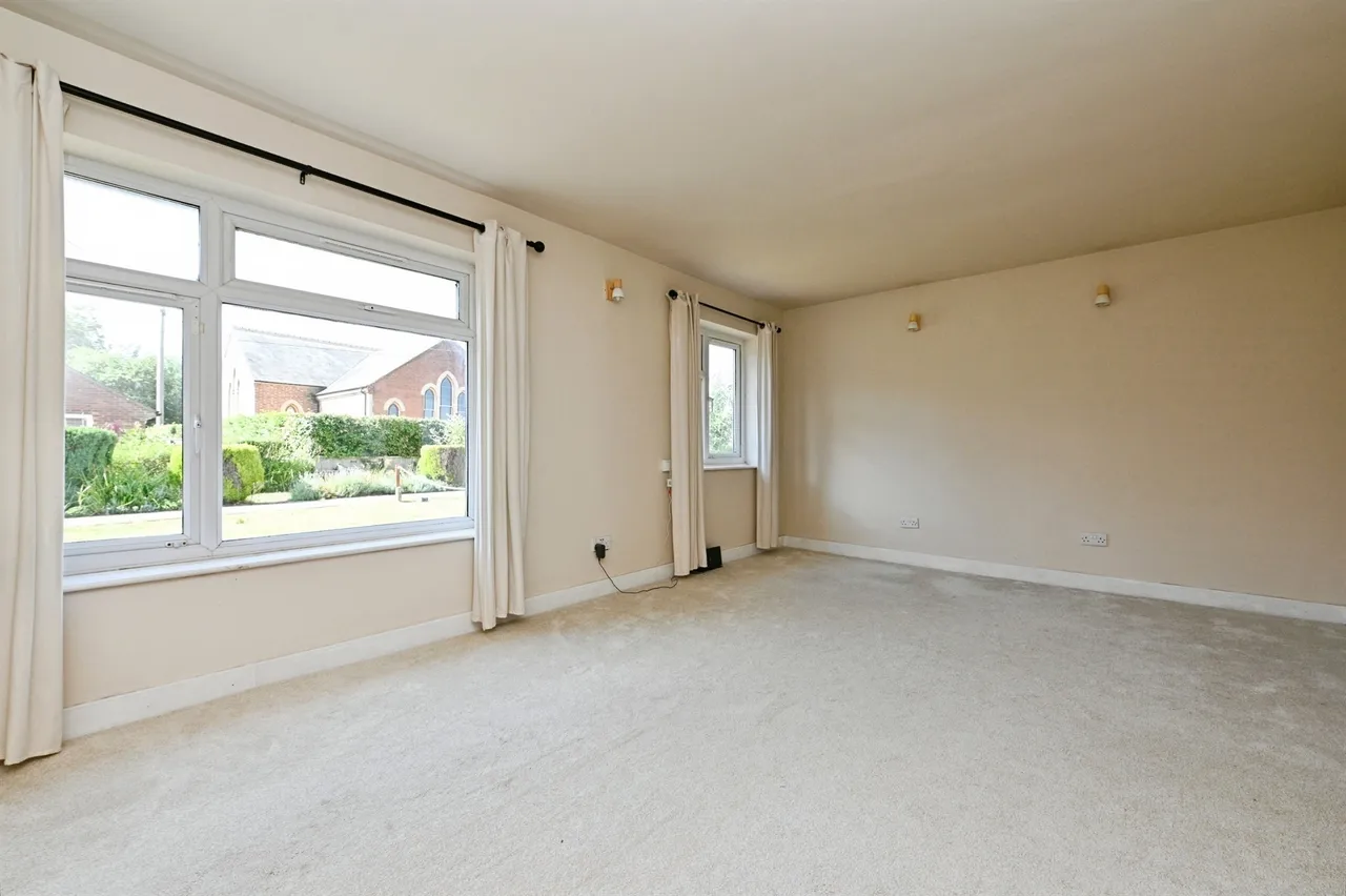 Hurst Crescent, Welney, Wisbech, photo 7