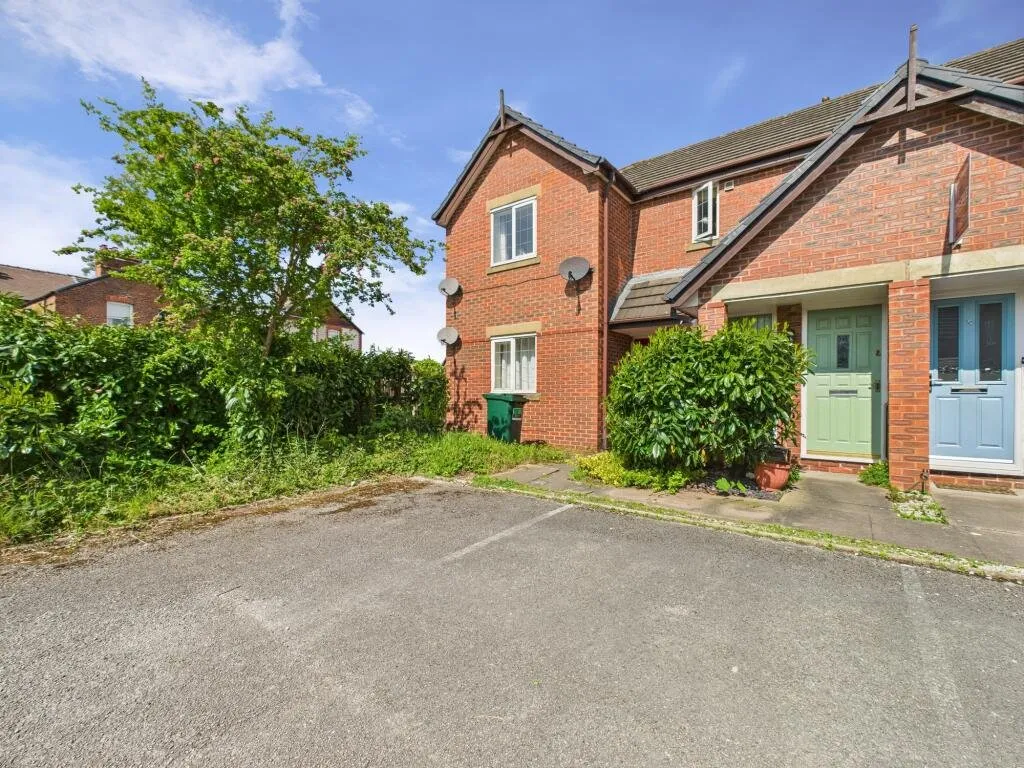 2 bed flat to rent, Newry Court, Chester, CH2